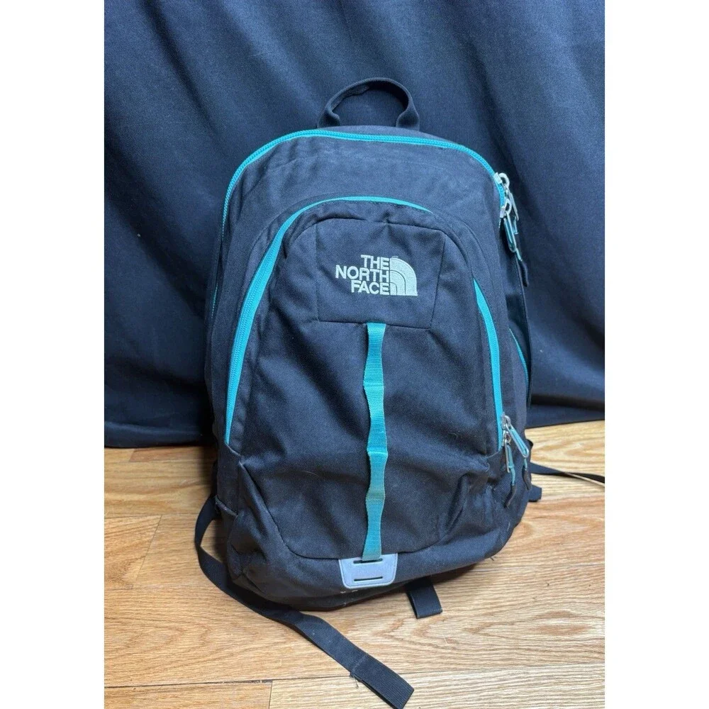 The North Face Vault Rucksack Black Blue Padded Strap Backpack Bag Casual